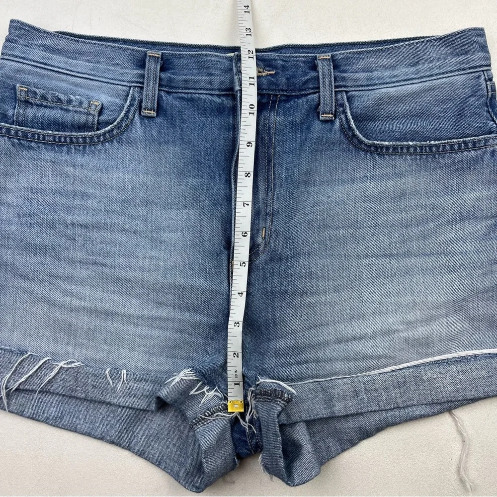 L'AGENCE's high-rise Jazz denim shorts - Picture 5 of 9